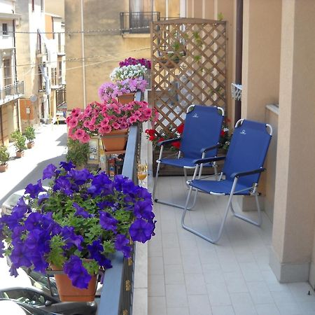 Marconi E Garibaldi 76 Apartment Кастелламмаре-дель-Голфо Экстерьер фото